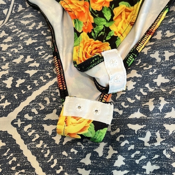 Zara 90s Roses Floral Twist Halter Bodysuit NWT Size S - Picture 5 of 6